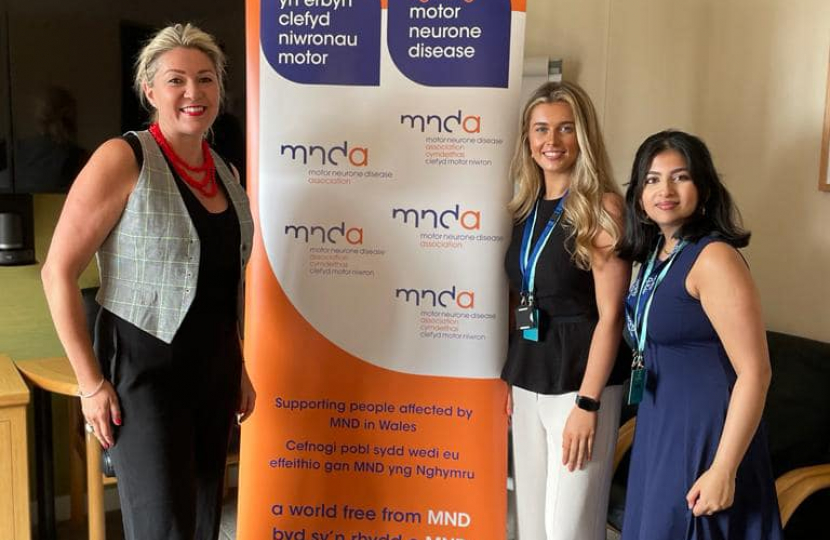 Laura with MND Awareness Representatives